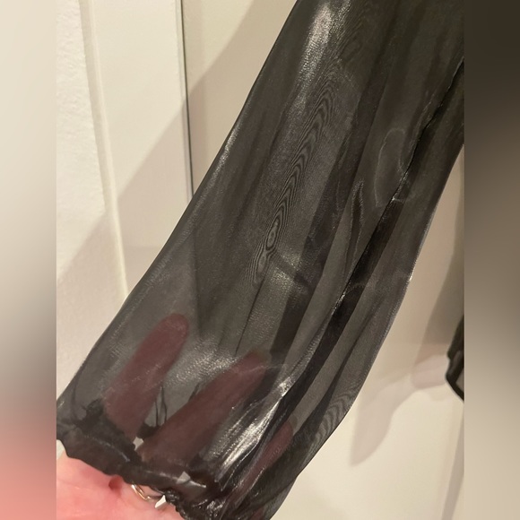 NWT-INC INTERNATIONAL CONCEPTS Women's Black Long-Sleeve Wrap Blouse Top Size M - Picture 9 of 10